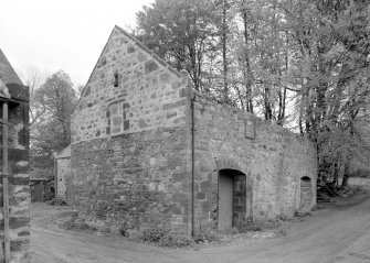View of farm building at North range, Towie Barclay Castle.