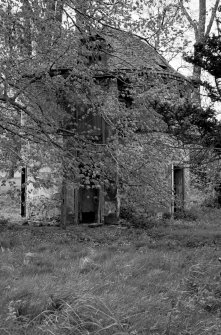 General view of Spottiswoode dovecot.