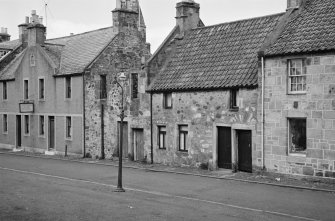 View of buildings in Cross Wynd, Falkland.