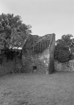 View of dovecot in St Serf's Churchyard, West Port, Dysart, from E.