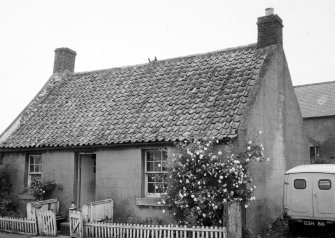General view of cottage.