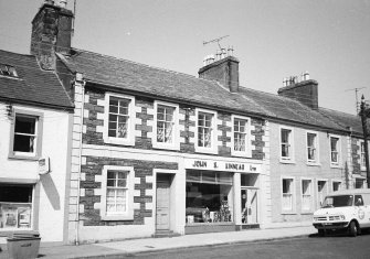 View of nos. 11, 13, 15 George Street from SSW.