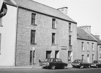 General view of 5-9 Commerce Street.