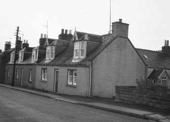 General view of Ryehill, Glenview and Peaty's House.