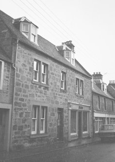 General view of No 16 Church Street, Struy House and No 18 Church Street