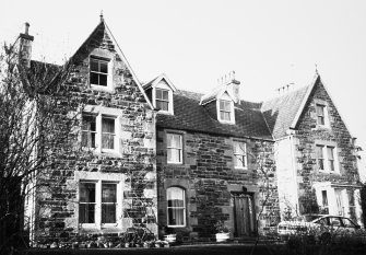 General view of unidentified house (possibly called "Dryad") in Strathpeffer
