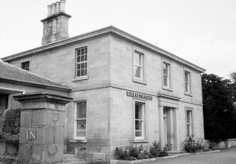 British Linen Bank, Tower Street.
General view.