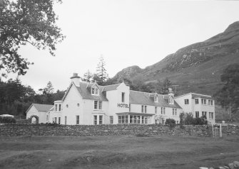 Kintail Lodge Hotel.
General view.