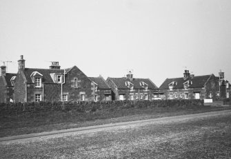 General view of cottages no.s 1-8.