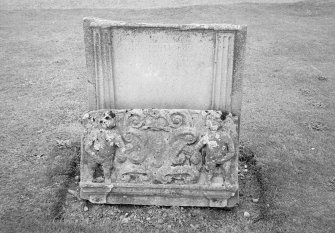 Detail of gravestone.