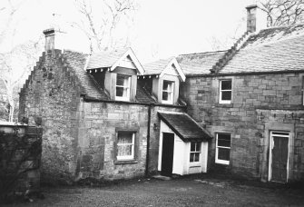 Braehead House
View of offices