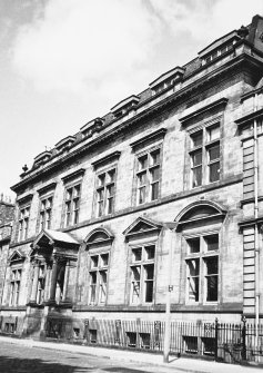 View of the front of the building seen from the South East.