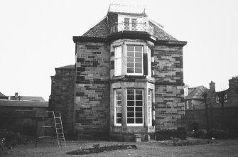 Edinburgh, 12 Laverockbank Road, Bankhead
General view from west