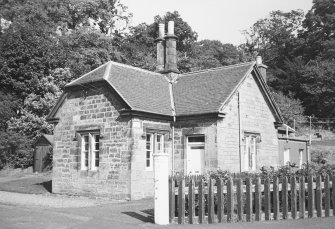 Dalmeny House, Leuchold Gate Lodge.
View from South.