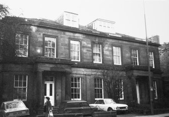 View of the frontages of No.s 13 and 14 Inverleith Row.