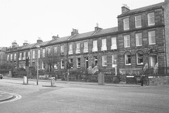 Edinburgh, 24-30 Minto Street.
General view from South-West.
