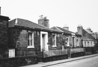 Edinburgh, Portobello, 34, 36 and 38 Regent Street.
View from South.