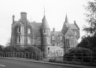 Loch Awe, Loch Awe Hotel.
General view from North.