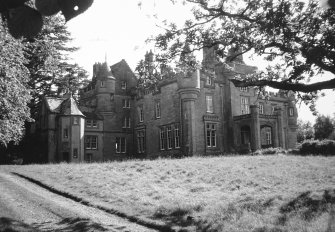 Balliemore House.
General view.