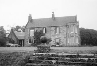 General view of Skipness House.