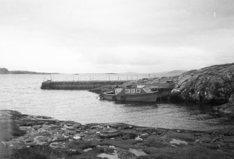 Mull, Craigure, jetty.
General view.