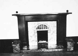 Glasgow, 6 Rowan Road, Craigie Hall, interior.
View of fireplace in first floor sitting room.