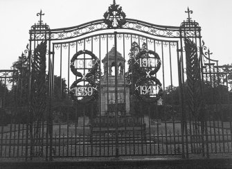 Detail of gates.