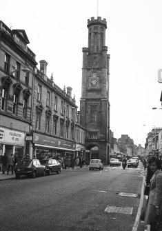 General view of nos. 172 - 176 High Street and the Wallace Tower from N.