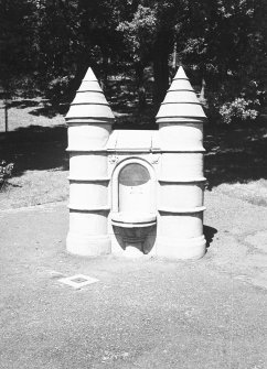 View of drinking fountain.