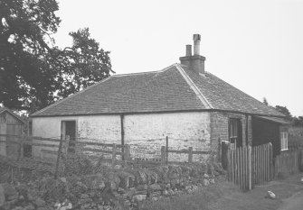 Blackhill, Old Tollhouse.
General view.