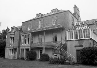 Brioch House.
View of South elevation.