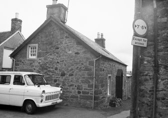 Alyth, Old Bridge Lane, Eildon.
General view from North.