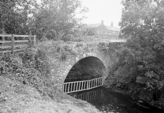 Balloch Mill Bridge.
General view.