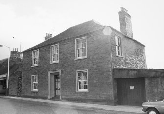 Coupar Angus, 24 George Street, Millburn.
General view.