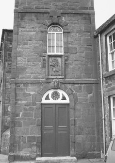 Kinross, High Street, Clocktower.
View of armorial panel above doorway.