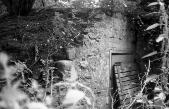 Kinfauns Castle, Ice-house.
General view of ice-house.