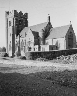 General view of St Mary's Episcopal Church, Kirriemuir, from SE.