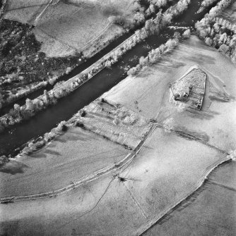 Oblique aerial view from E.