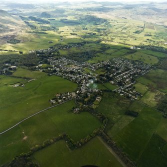 General oblique aerial view centred on the village, taken from the N.