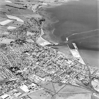 Stranraer, oblique aerial view, taken from the SE.