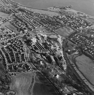 Oblique aerial view centred on the Alumina Works, taken from the WNW.
