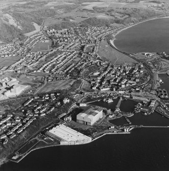 Oblique aerial view centred on Burntisland Harbour, taken from the WSW.
