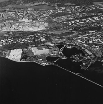 Oblique aerial view centred on Burntisland Harbour, taken from the SSW.