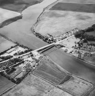 Aerial view of old and new bridges at Guardbridge
