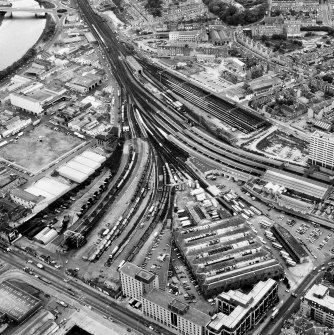 Aberdeen, Railway Station.
General aerial view.