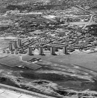 Aberdeen, Seaton, General.
General oblique aerial view.