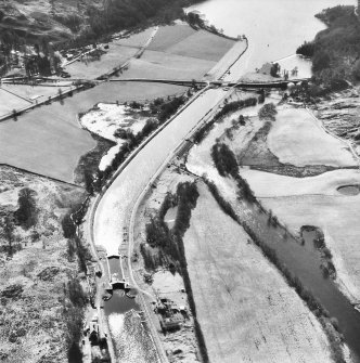 Aerial view of Cullochy Lock