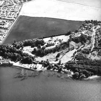 South Queensferry, Inchgarvie House.
General aerial view.