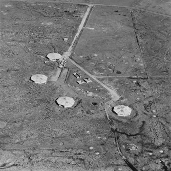 Aerial view of Orkney, Hoy, taken from the NW, Rysa Lodge heavy anti aircraft battery, H6, with four gun emplacements and command centre. The gun emplacements have been covered with a modern roof to provide shelter for animals.