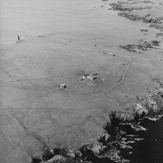 Oblique aerial view centred on the radio station with the radar station adjacent, taken from the SSW.